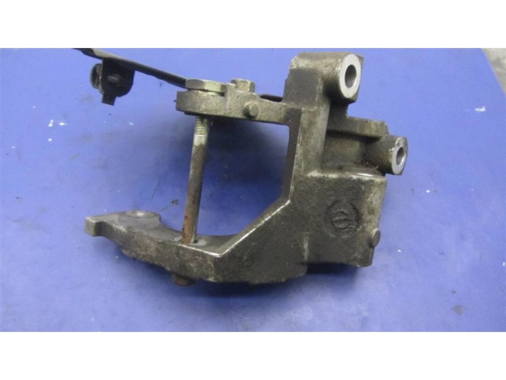 4450A021 | Кронштейн насоса ГУР MITSUBISHI OUTLANDER XL 05-13 - Фото 3