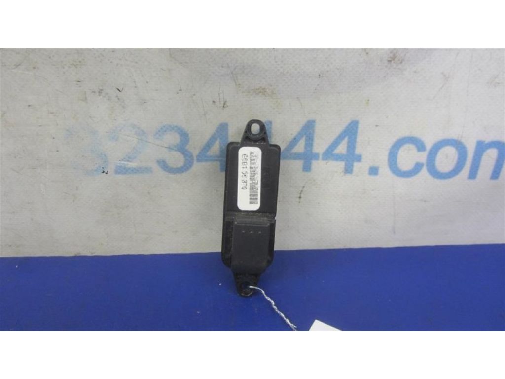 GEG1-66-370 | Кнопка стеклоподъемника задн. MAZDA 6 GH 07-12