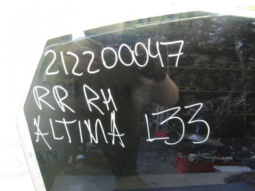 82300-3TA0A | Скло дверей задн. прав. NISSAN ALTIMA L33 12-18 - Фото 2