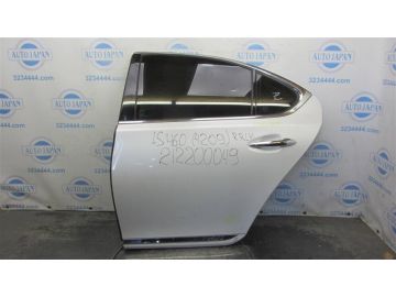 Дверь задн. лев. LEXUS LS460 06-12