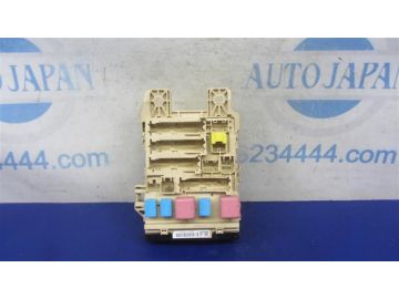Блок запобіжників салон TOYOTA AVALON 05-12