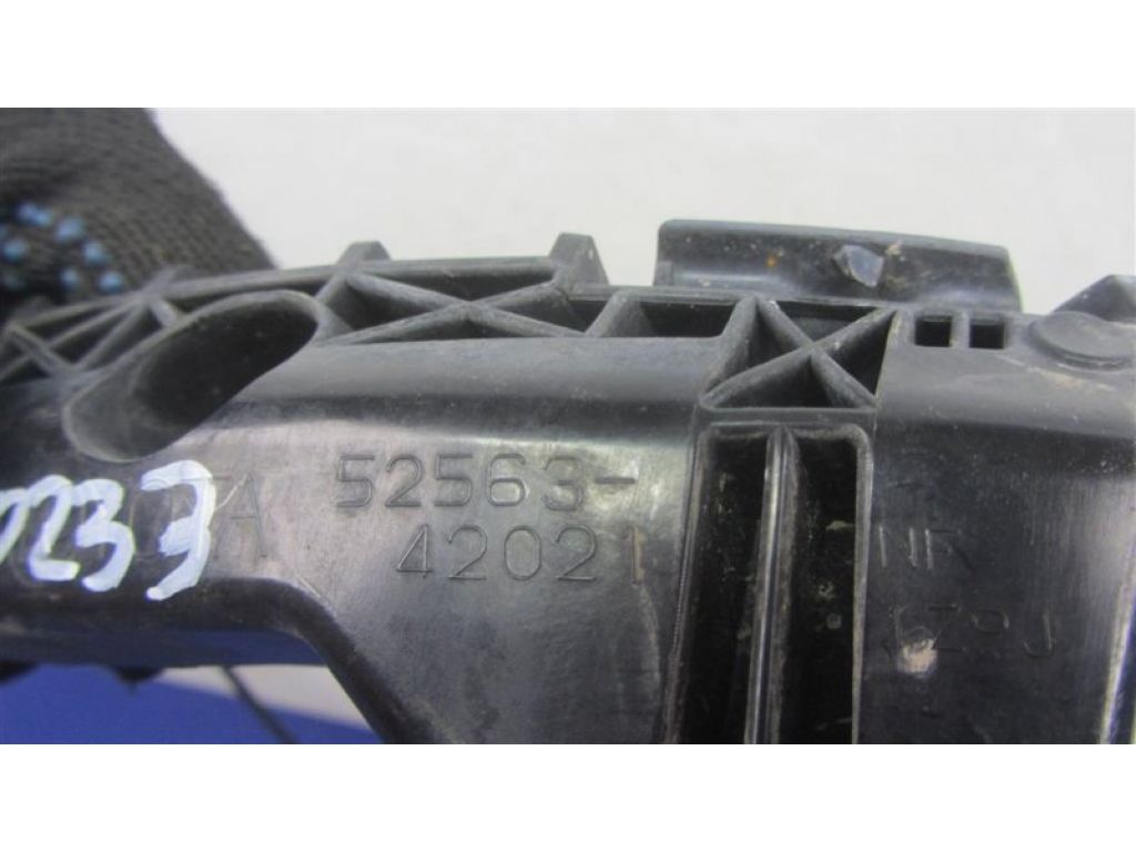 52563-42021 | Кронштейн заднього бампера лів. TOYOTA RAV4 05-12 - Фото 3