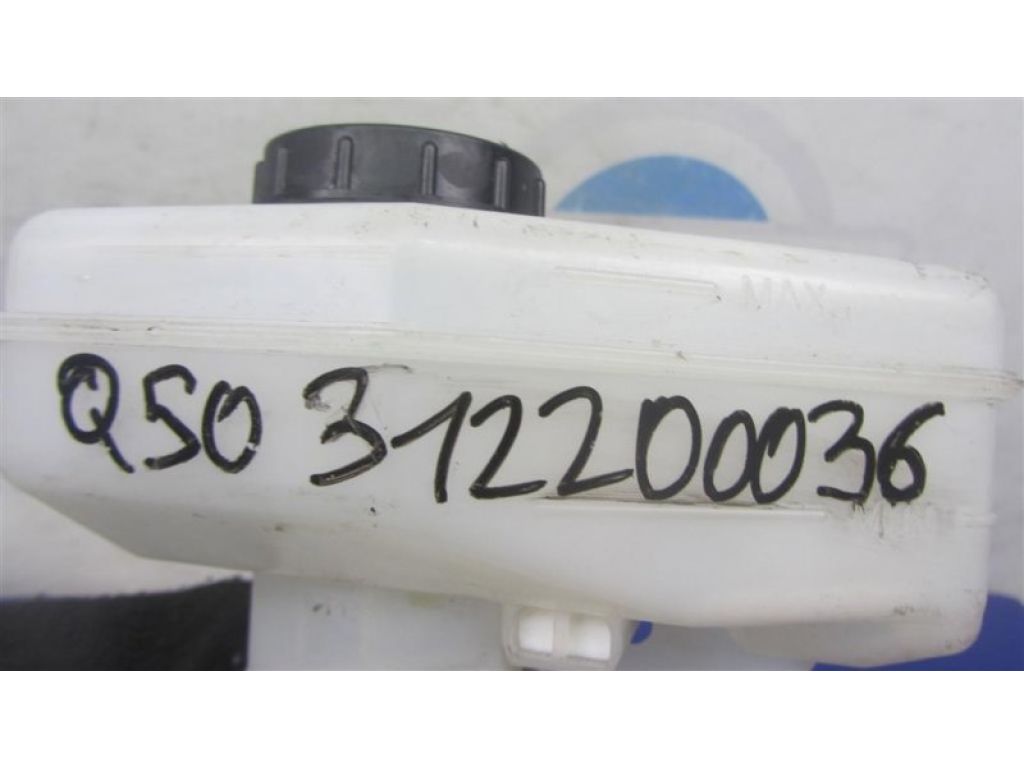 D6010-4GK5A | Главный тормозной цилиндр INFINITI Q50 15-20 - Фото 2