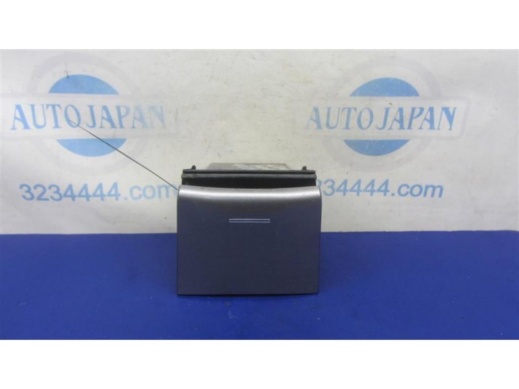 68560-ZX00A | Бардачок NISSAN ALTIMA L32 07-12