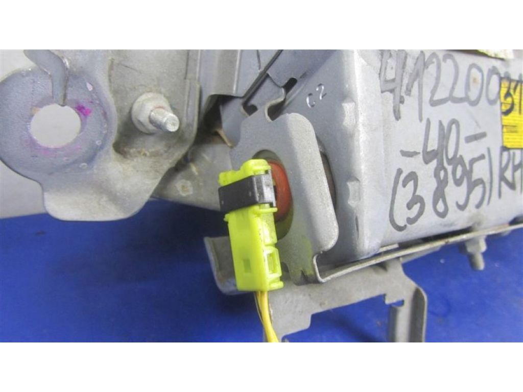 73900-06010-E0 | Подушка безопасности в колени лев. TOYOTA CAMRY 40 06-11 - Фото 4