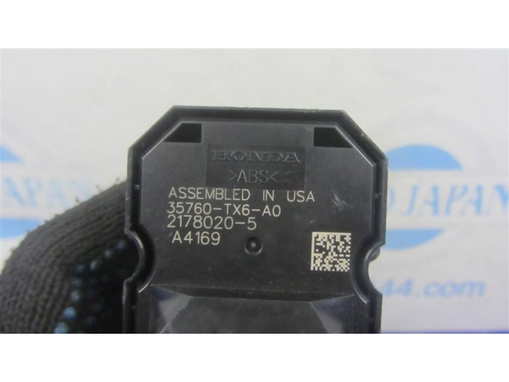 35760-TX6-A01 | Кнопка склопідіймача передн. прав. ACURA ILX 12-16 - Фото 4