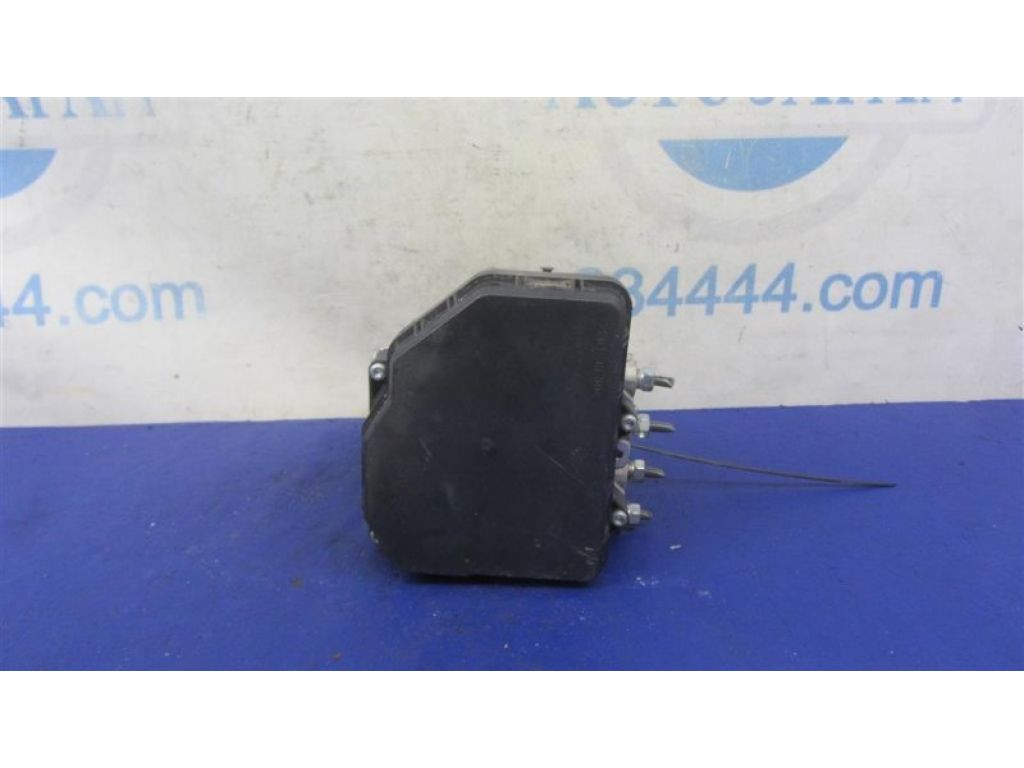 8954108221 | Блок ABS TOYOTA SIENNA 11-16