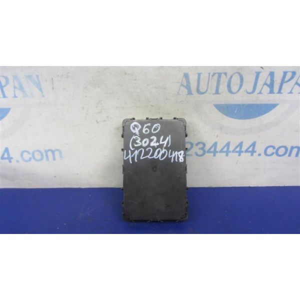 Блок комфорту INFINITI Q60 16-20 284B1-5CH0A — 3