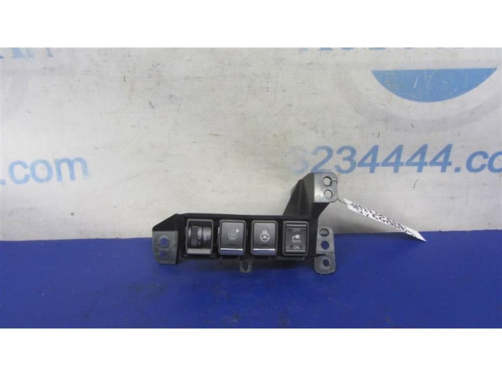 25190-3JA0A | Кнопка INFINITI QX60/JX35 12-20