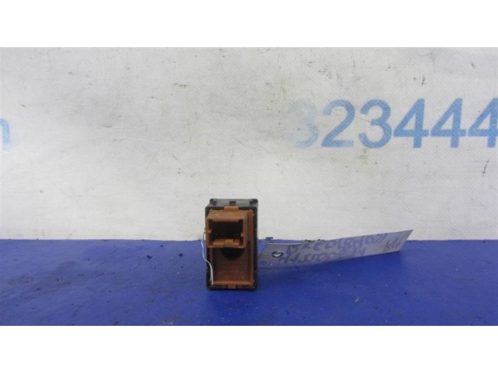 25500-1MA0C | Кнопка обігріву сидінь прав. INFINITI QX60/JX35 12-20 - Фото 3