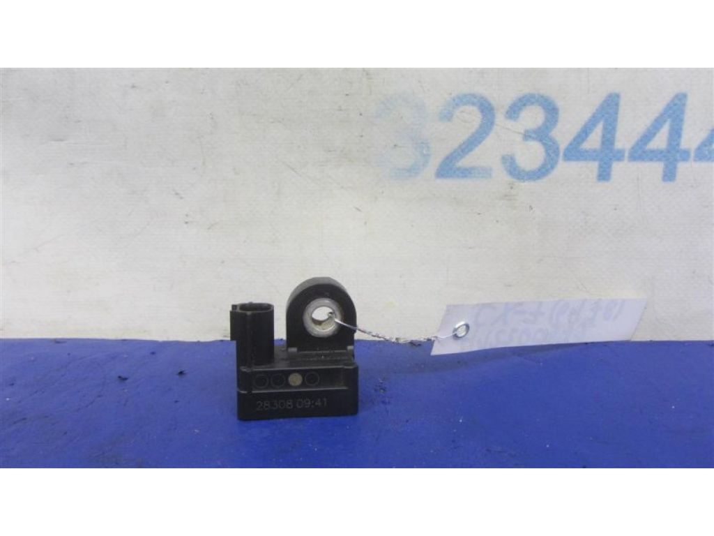 GP9A-57-K1X | Датчик удара MAZDA CX-7 06-12