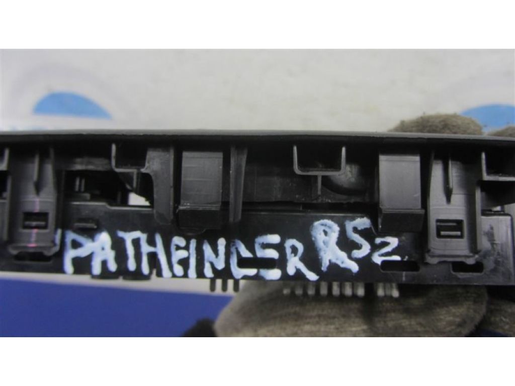 25401-3KA0A | Блок керування склопідіймачами передн. лів. NISSAN PATHFINDER R52 12-21 - Фото 3