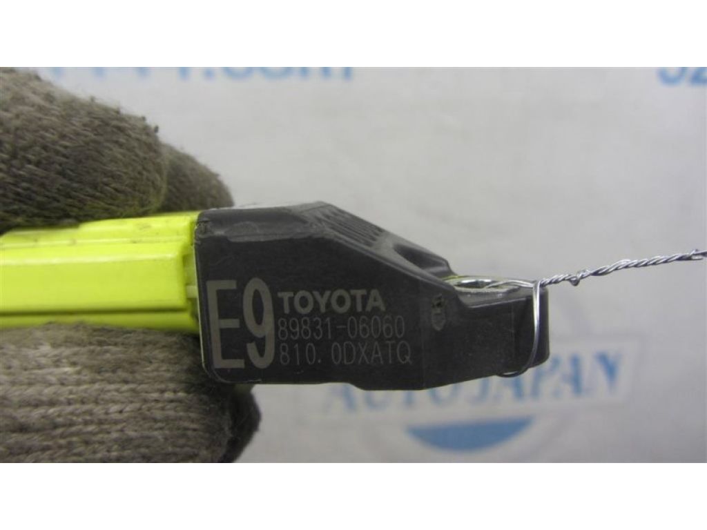 89831-06060 | Датчик удара задн. прав. TOYOTA CAMRY 50 12-15 - Фото 4