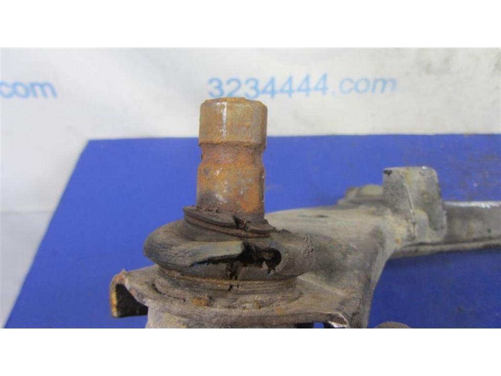 EH44-34-350 | Важіль передньої підвіски нижній лів. MAZDA CX-7 06-12 - Фото 4