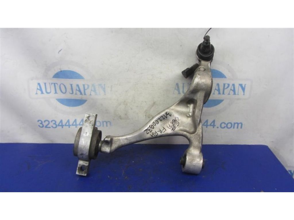 54500-EG01B | Рычаг передней подвески нижний прав. INFINITI M35/M45 04-10