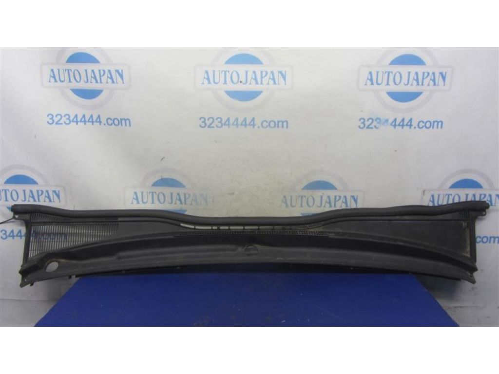 55708-04060 | Пластик под лобовое стекло / Жабо TOYOTA TACOMA 05-15