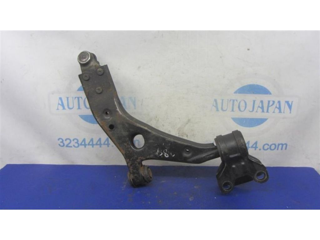 F1FZ-3079-A | Важіль передньої підвіски нижній лів. FORD FOCUS 10-18 - Фото 3