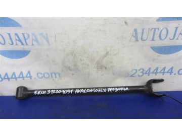 Рычаг задней подвески продольный лев. TOYOTA AVALON 05-12