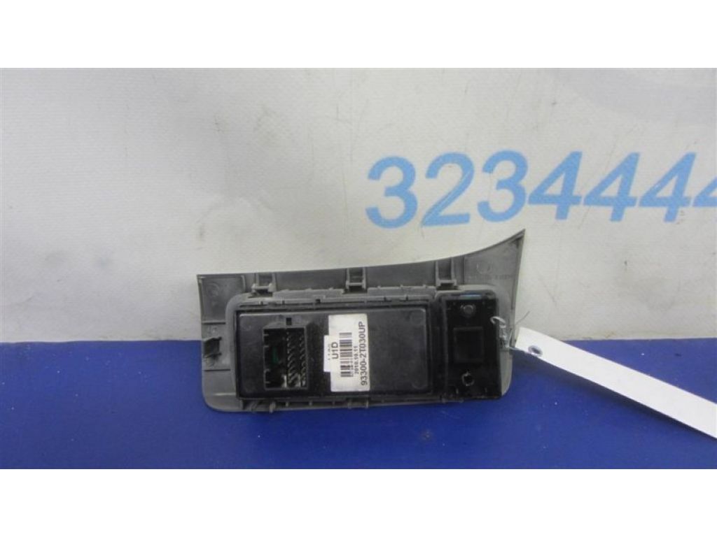 93300-2T030UP | Блок кнопок торпедо KIA OPTIMA TF 11-16 - Фото 3