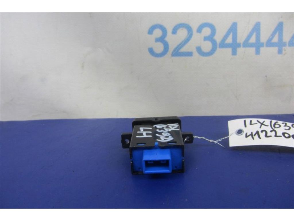 35650-TX6-003 | Кнопка обігріву сидінь лів. ACURA ILX 12-16 - Фото 3