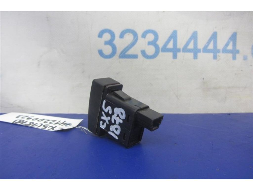 KD45-66-4H0 | Кнопка аварийной сигнализации MAZDA CX-5 (KE) 11-17 - Фото 3