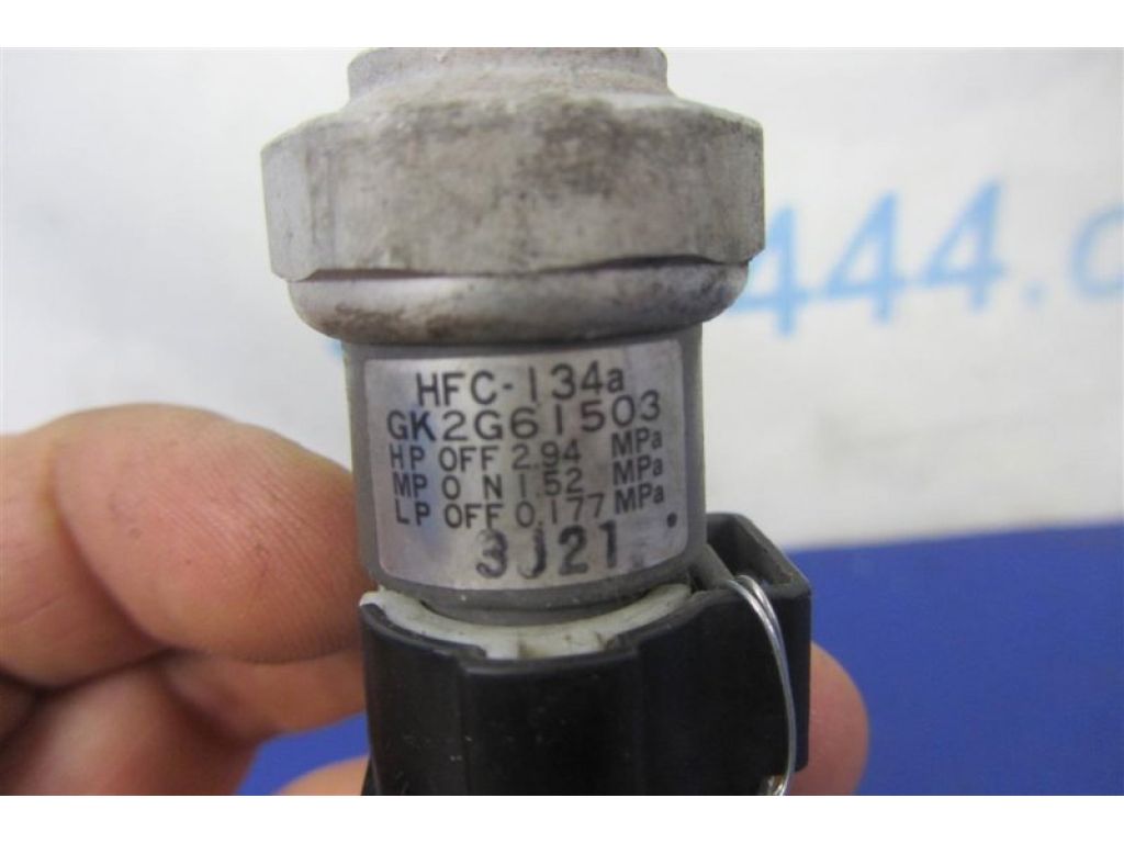 GK2G-61-503 | Датчик давления кондиционера MAZDA 6 GG 02-07 - Фото 3