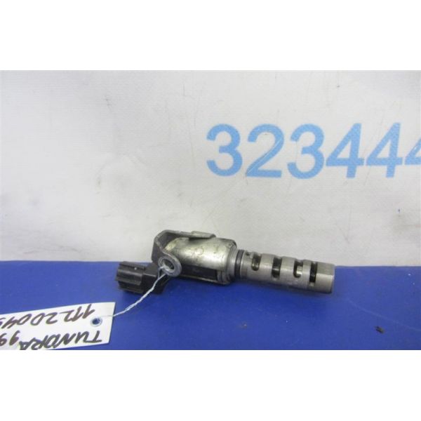 Клапан зміни фаз ГРМ правий TOYOTA TUNDRA 99-06 15330-31010