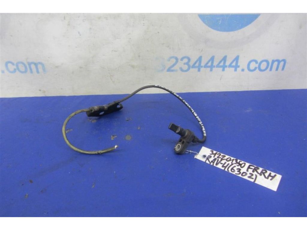 89542-42050 | Датчик ABS передн. прав. TOYOTA RAV4 05-12