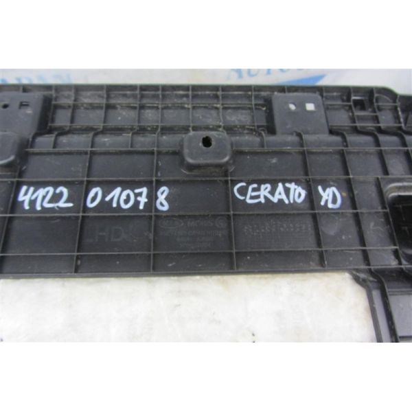 Бардачок KIA CERATO YD 12- 84510-1M300WK — 2