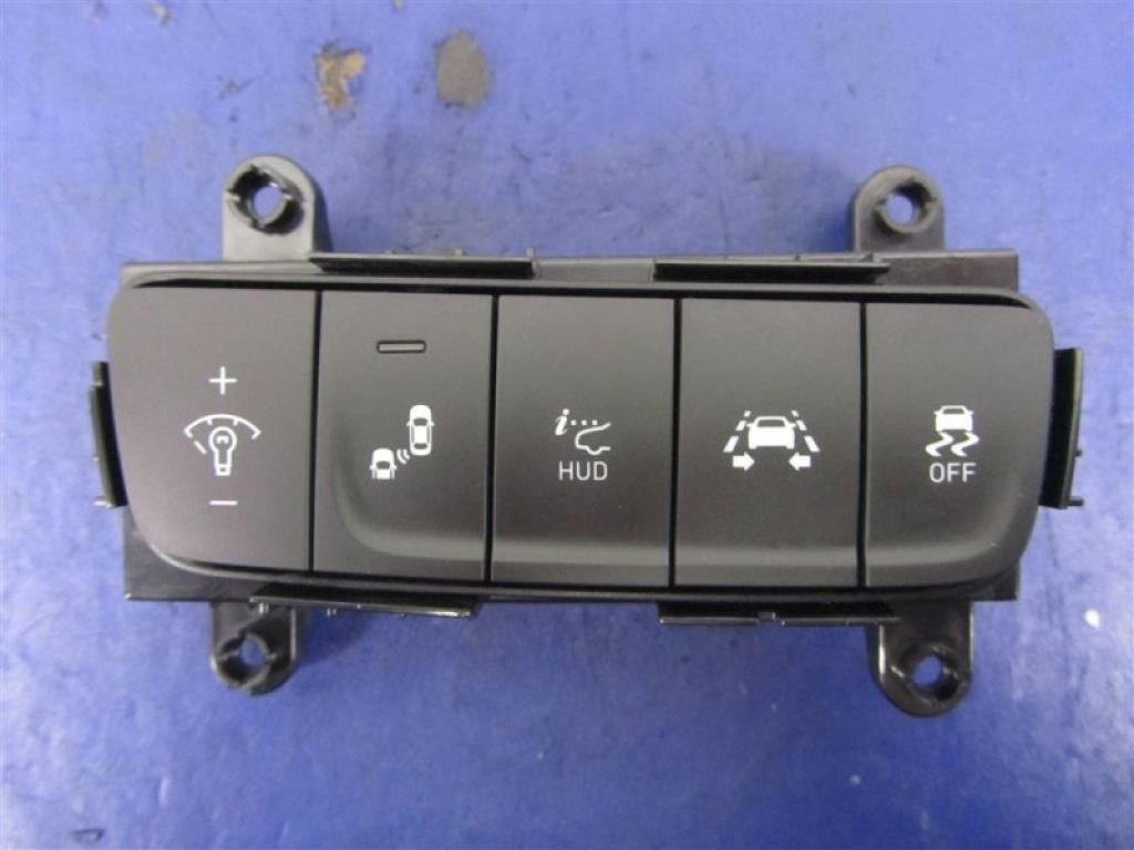 93710-J9110-TRY | Блок кнопок торпедо HYUNDAI KONA OS 17-23
