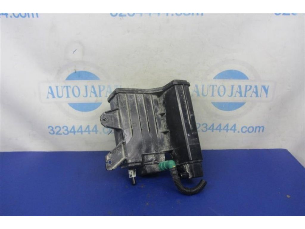 PE2G-13-970A | Абсорбер паливний MAZDA 3 BL 09-13