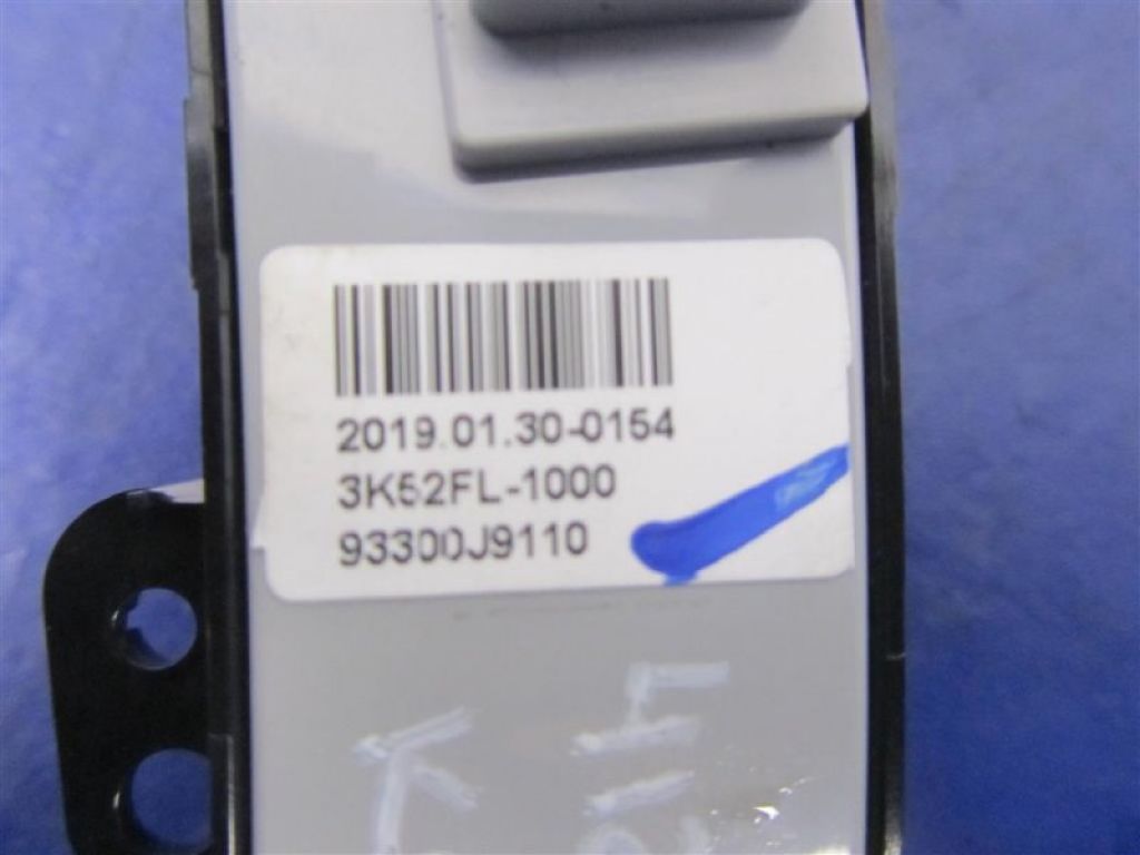 93300-J9110-TMT | Кнопка лев. HYUNDAI KONA OS 17-23 - Фото 3
