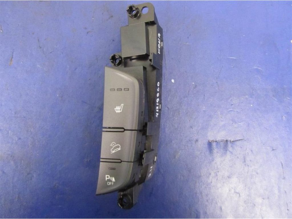 93350-J9FF0-TMT | Кнопка прав. HYUNDAI KONA OS 17-23