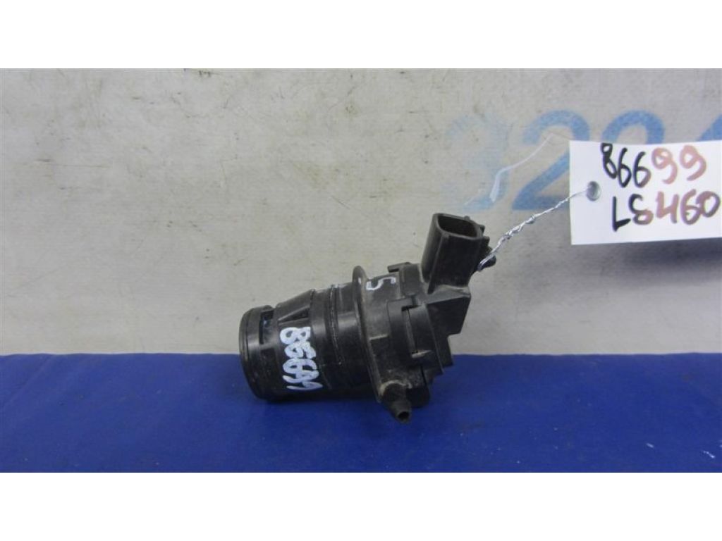 85330-21010 | Насос омивача скла LEXUS LS460 06-12