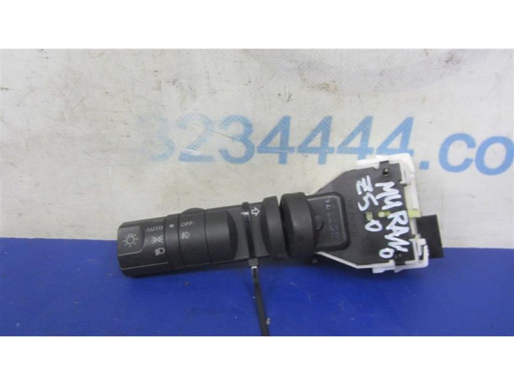 25540-CB61A | Подрулевой переключатель лев. NISSAN MURANO Z50 02-07