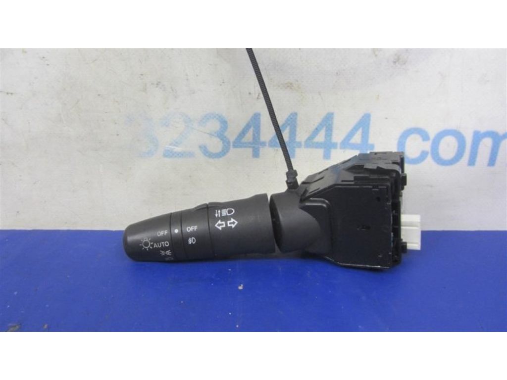25540-EH100 | Подрулевой переключатель лев. INFINITI M35/M45 04-10