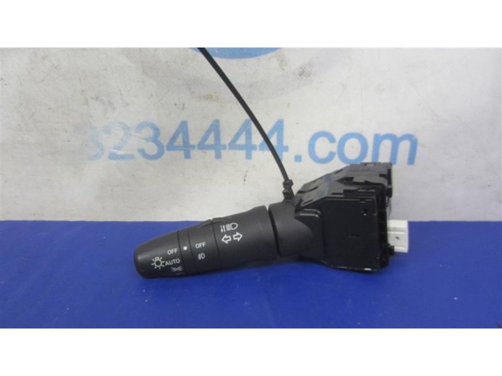 25540-EH100 | Подрулевой переключатель лев. INFINITI M35/M45 04-10