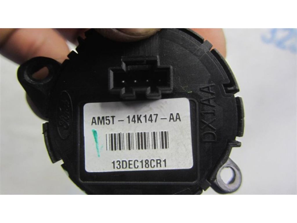 CV6Z-9C888-A | Кнопки на руль лев. FORD FOCUS 10-18 - Фото 4