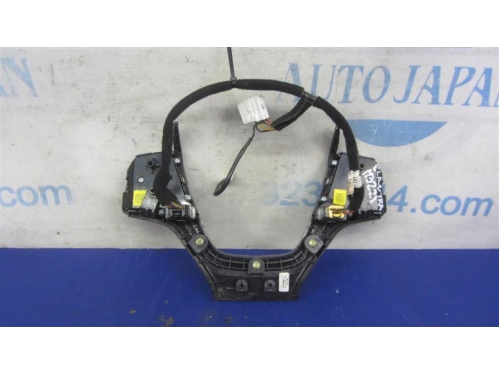 96700-F2030 | Кнопки на руль HYUNDAI ELANTRA AD 16- - Фото 3