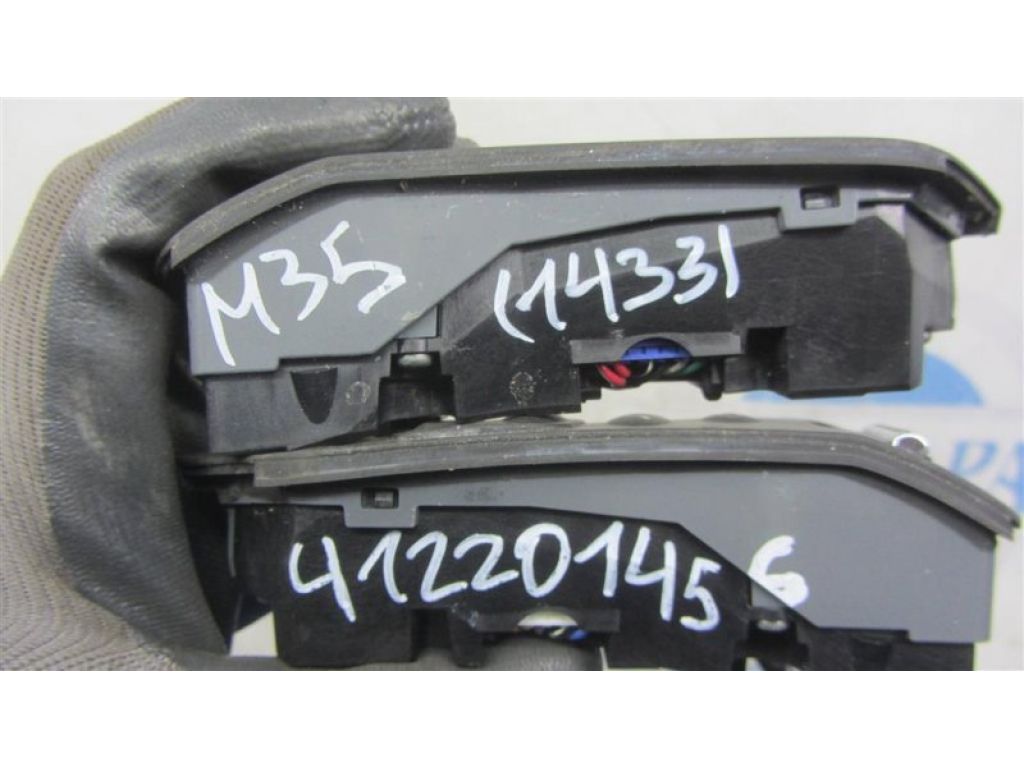 25550-EH101 | Кнопки руля INFINITI M35/M45 04-10 - Фото 2