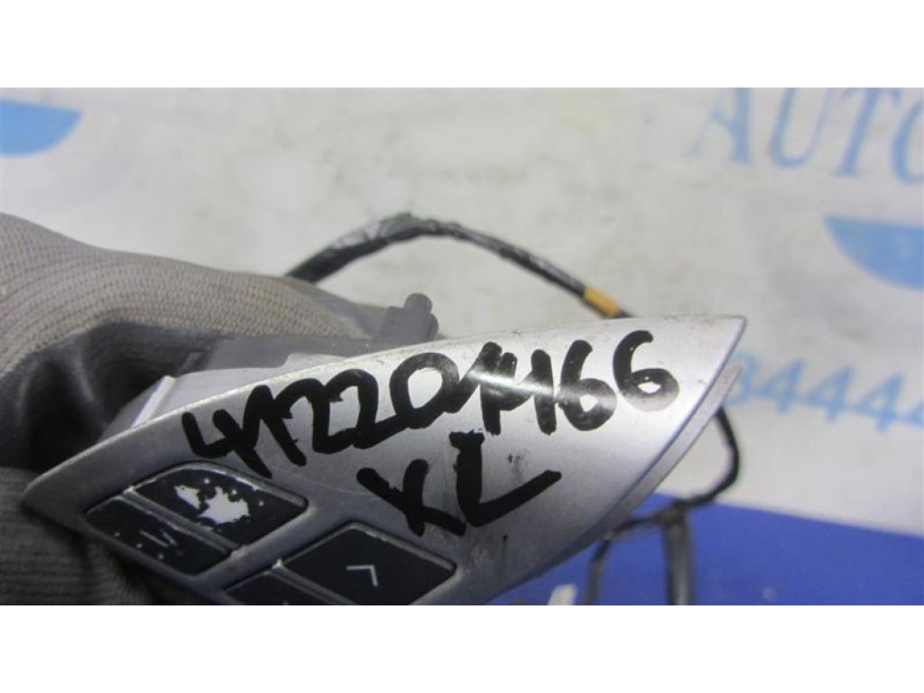 8701A087 | Кнопки руля MITSUBISHI OUTLANDER XL 05-13 - Фото 2