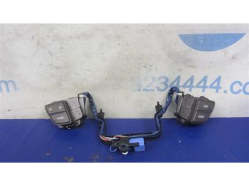 Кнопки на руль LEXUS LS460 06-12