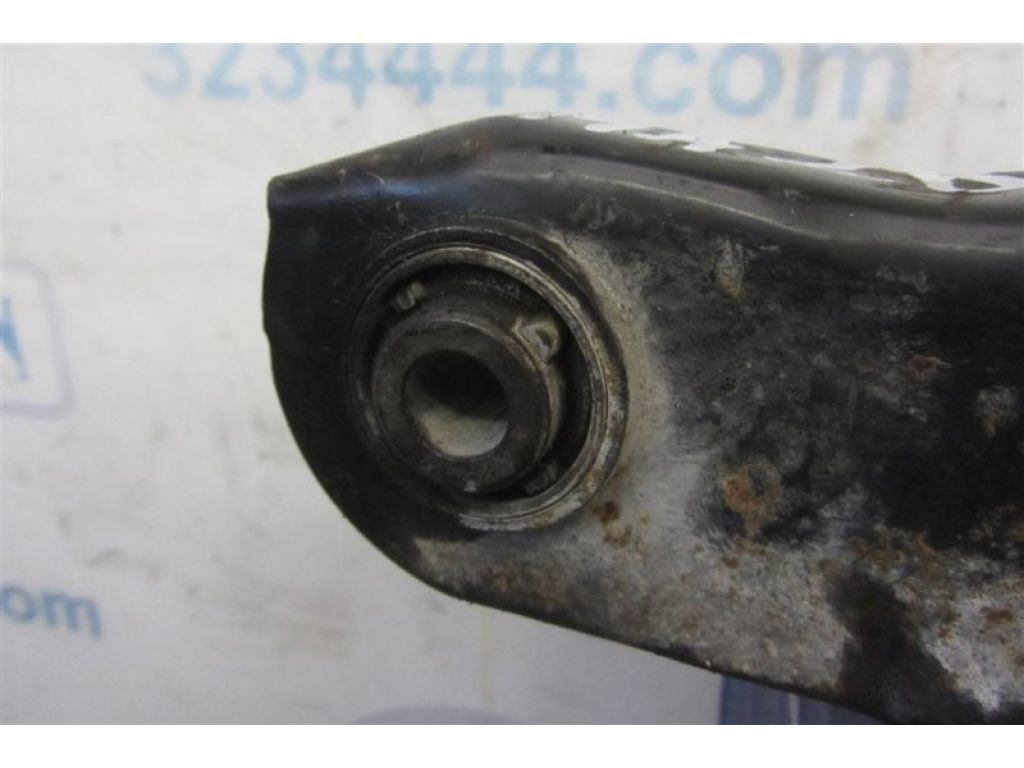 BBM2-28-300D | Важіль задньої підвіски нижній поперечний лів. MAZDA 3 BL 09-13 - Фото 4