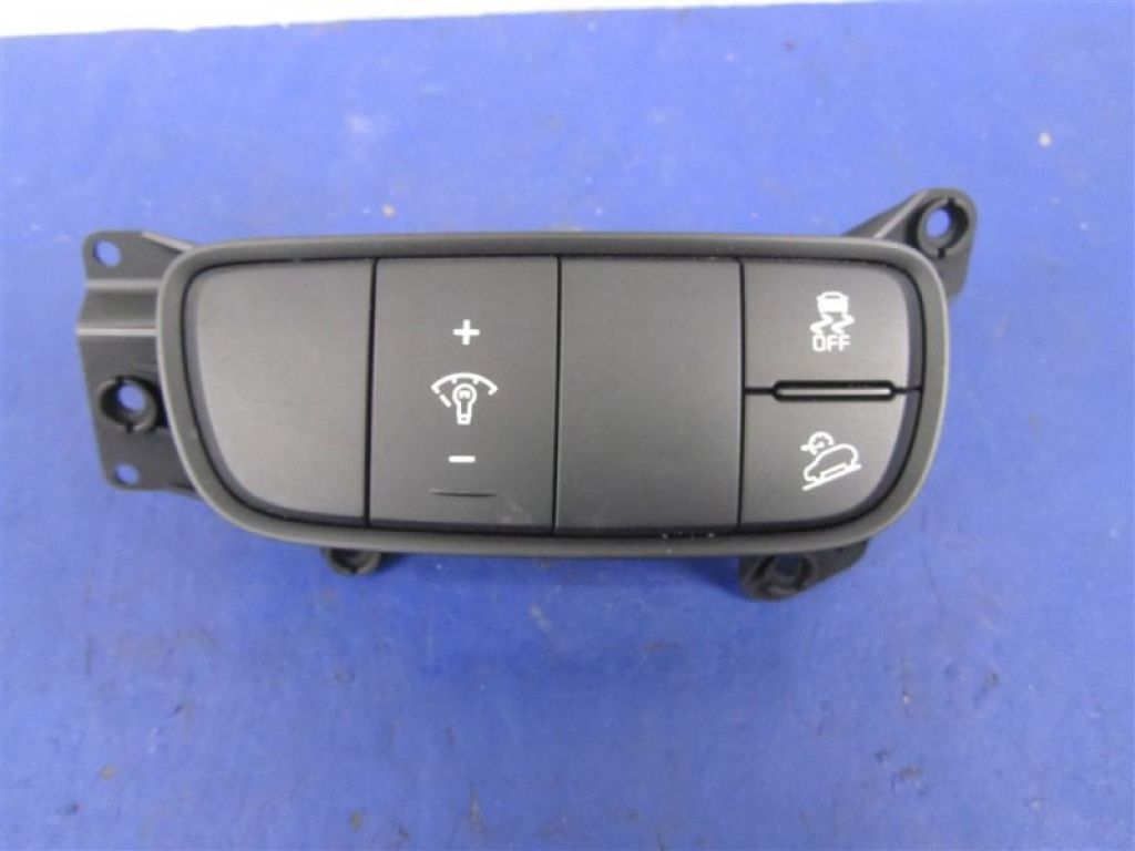 93700-C5480WK | Блок кнопок торпедо KIA SORENTO UM 14-