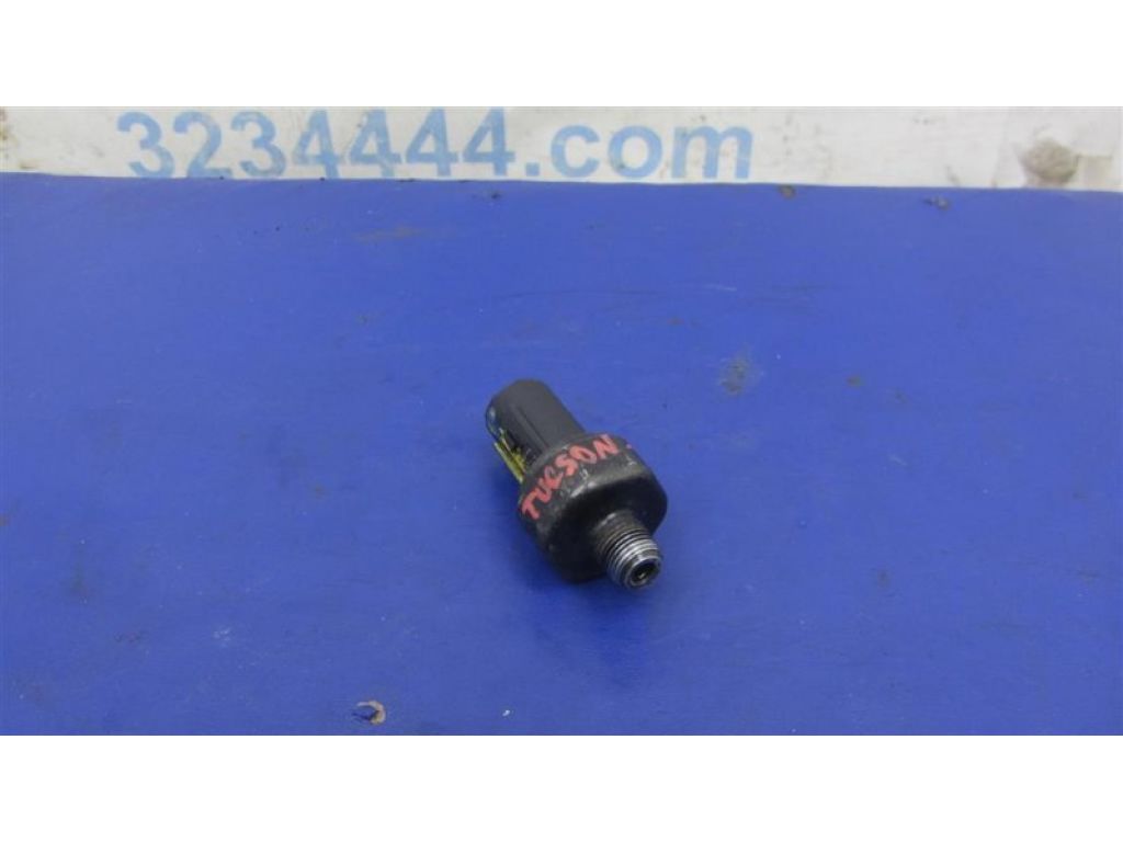 94750-37000 | Датчик давления масла ДВС HYUNDAI TUCSON TL 15-20
