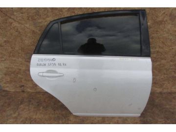 Двері задн. прав. TOYOTA AVALON 05-12