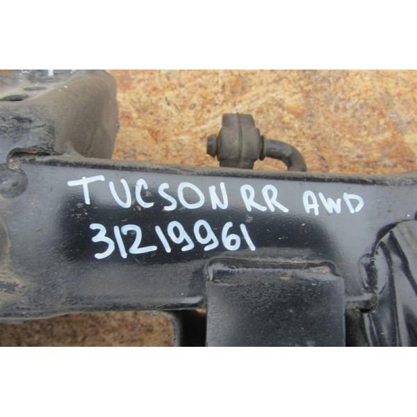 Балка задньої підвіски HYUNDAI TUCSON TL 15-20 55405-D7100 — 3