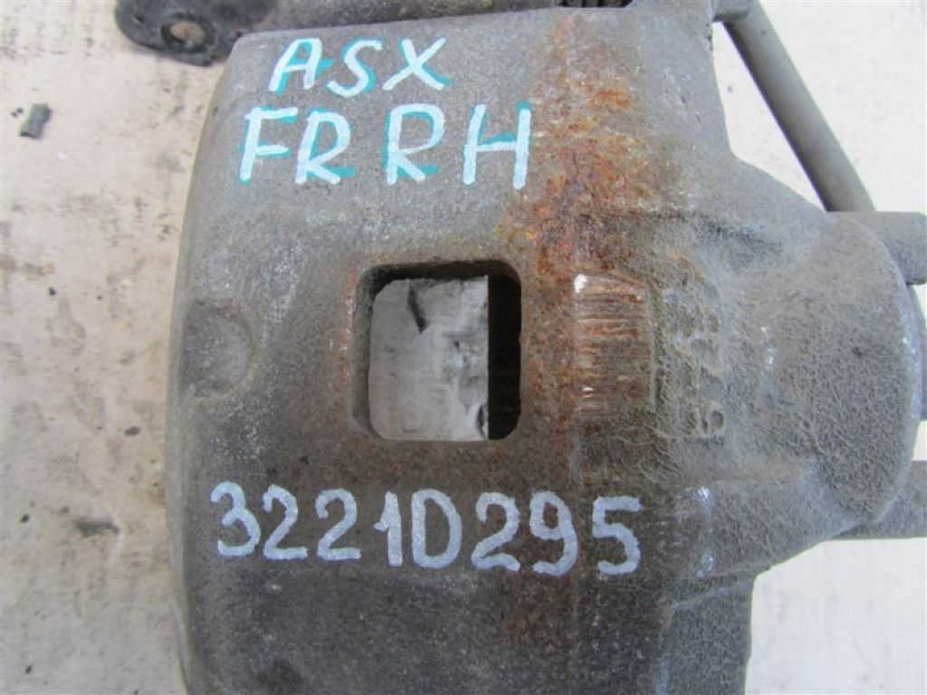 4605B162 | Супорт гальмівний передн. прав. MITSUBISHI ASX / OUTLANDER SPORT 10-21 - Фото 2