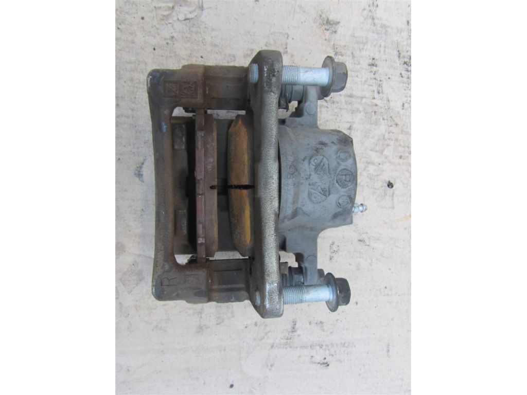 47730-47060 | Супорт гальмівний передн. прав. TOYOTA PRIUS - 30 09-17 - Фото 3