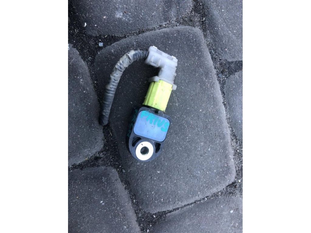89173-79025 | Датчик удара лев. TOYOTA PRIUS - 30 09-17 - Фото 3